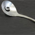 Der Löffel wurde aus einem Stück geschmiedet. Ausgangsmaterial: Silber 8 x 8 mm